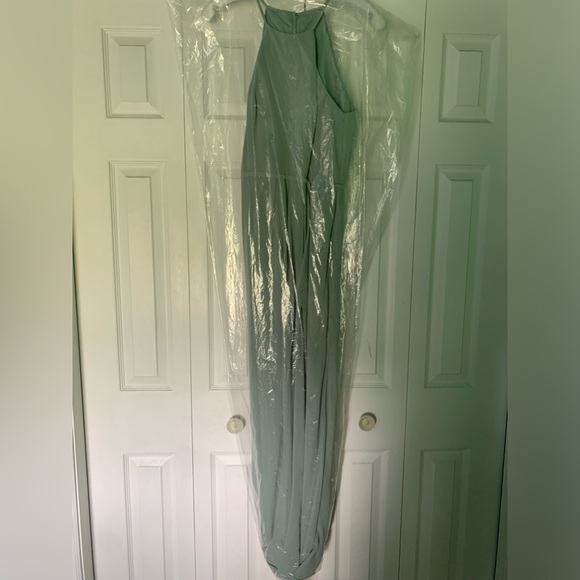 Bridesmaid/Formal Dress - Picture 6 of 6